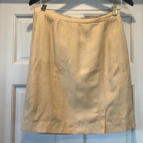 Vintage Silk and Linen Chelsea Cambell tan suit jacket and skirt - Picture 9 of 16